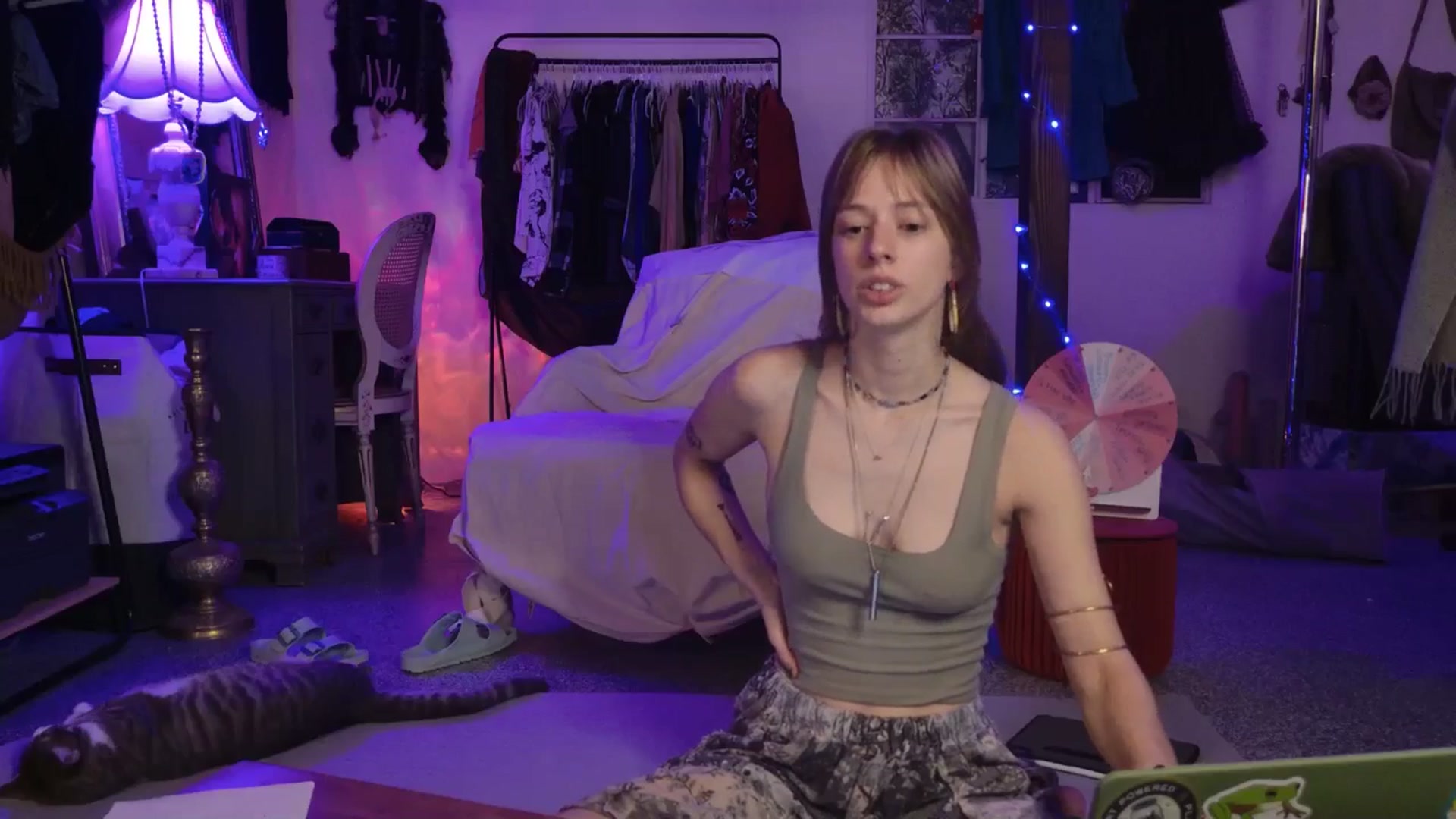 Gallery image thumbnail from ellispierce's myfreecams stream on, 03/17/2026, 07:47 image 15 of 20