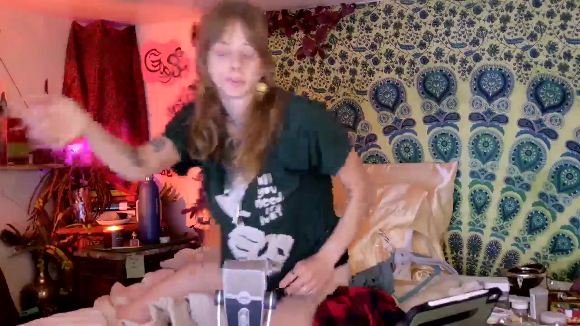 Gallery image thumbnail from ellispierce's myfreecams stream on, 04/07/2026, 06:22 image 16 of 20
