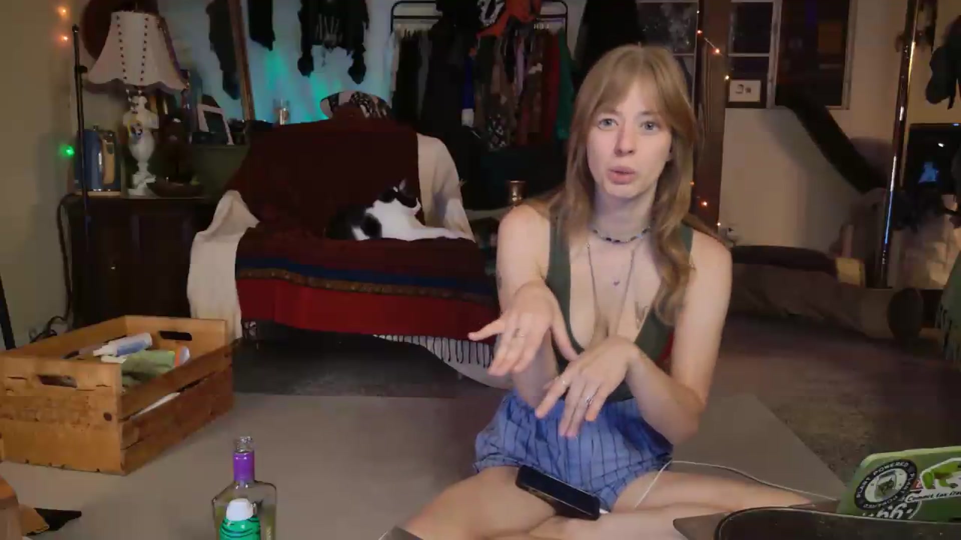 Gallery image thumbnail from ellispierce's myfreecams stream on, 04/29/2026, 09:09 image 20 of 20