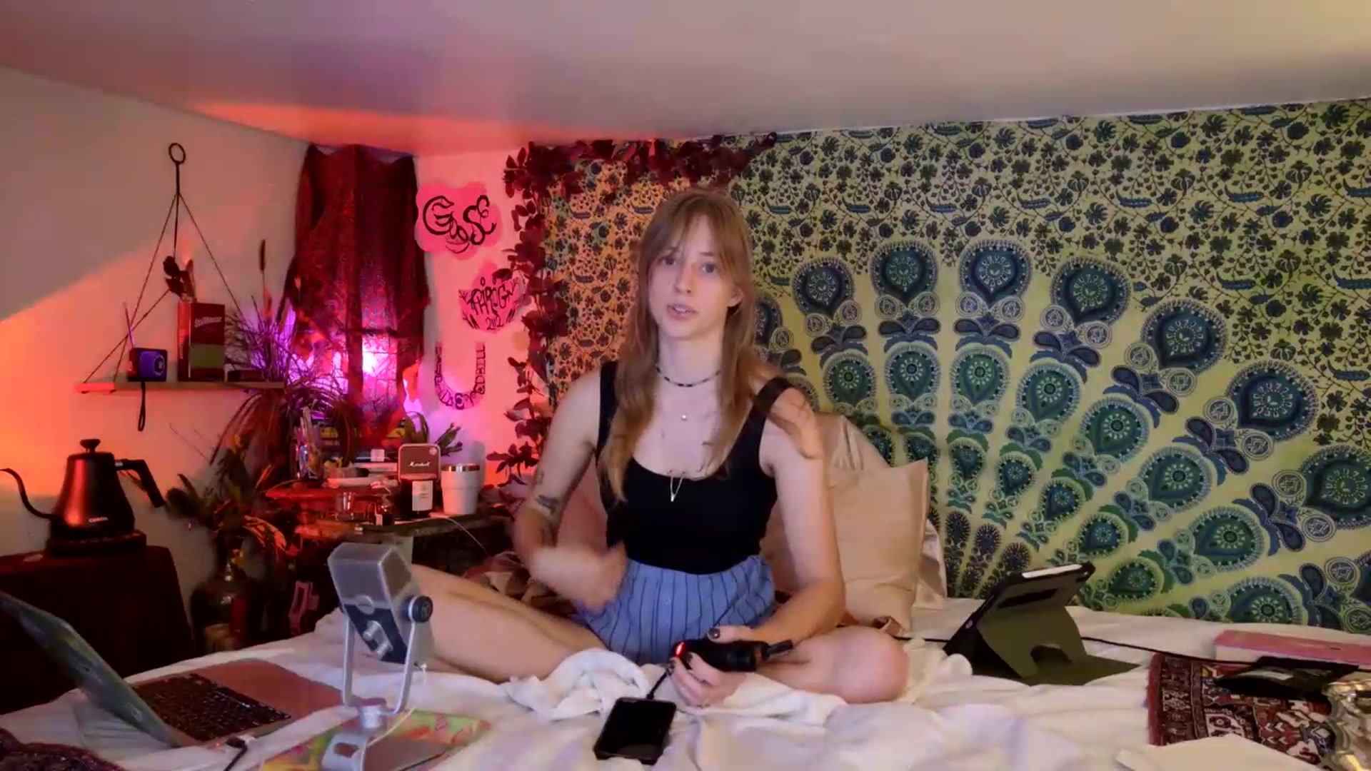 Gallery image thumbnail from ellispierce's myfreecams stream on, 05/24/2026, 06:34 image 19 of 20