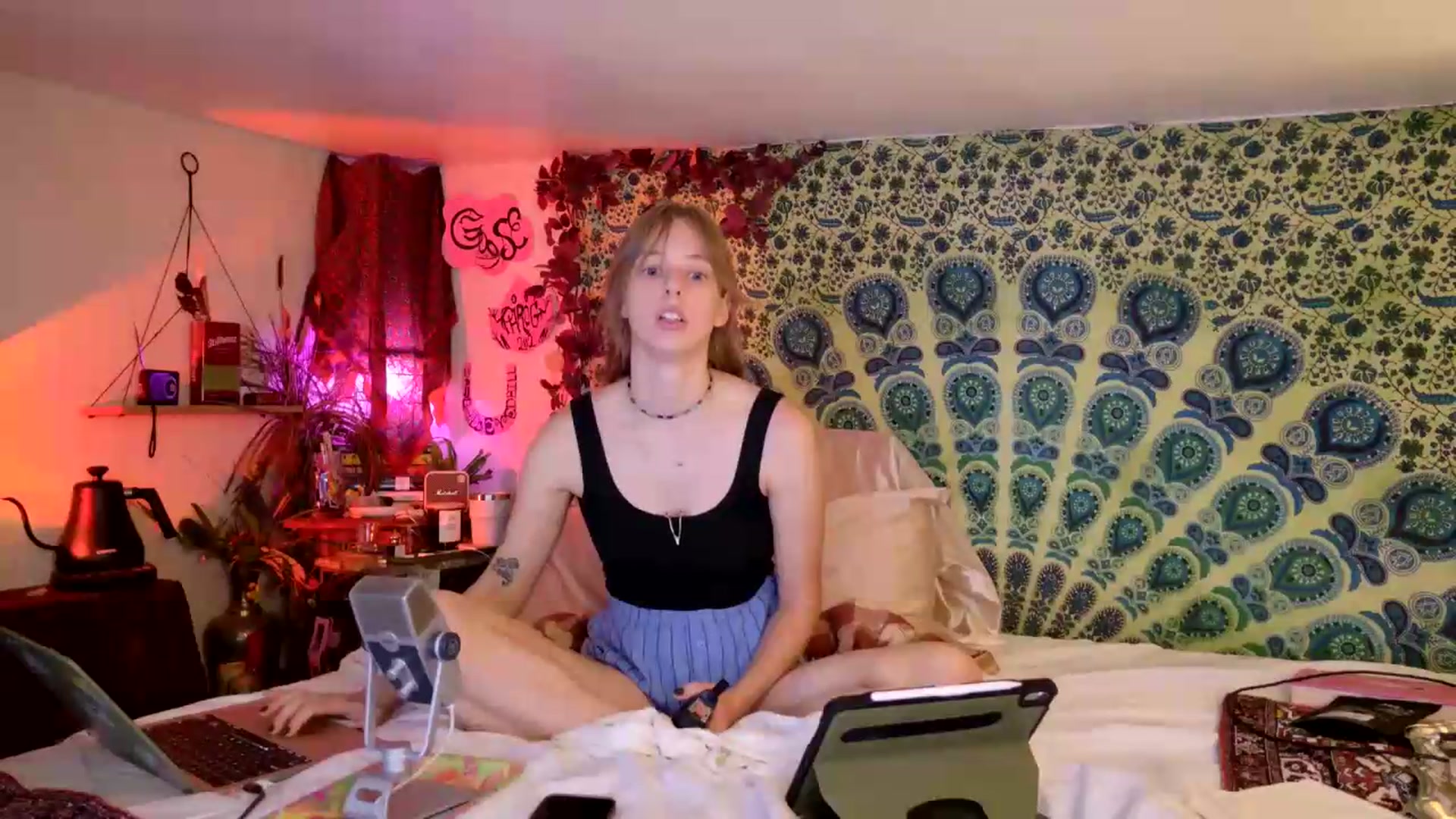 Gallery image thumbnail from ellispierce's myfreecams stream on, 05/24/2026, 06:34 image 10 of 20
