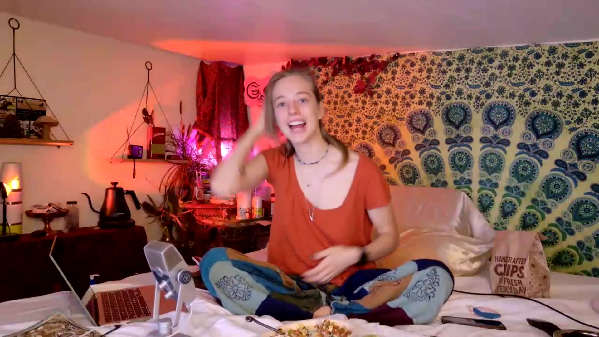 Gallery image thumbnail from ellispierce's myfreecams stream on, 06/01/2026, 07:19 image 5 of 20