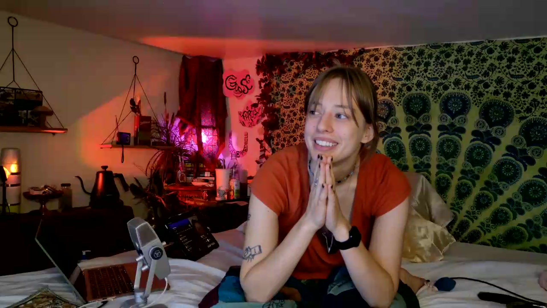Gallery image thumbnail from ellispierce's myfreecams stream on, 06/01/2026, 07:19 image 15 of 20