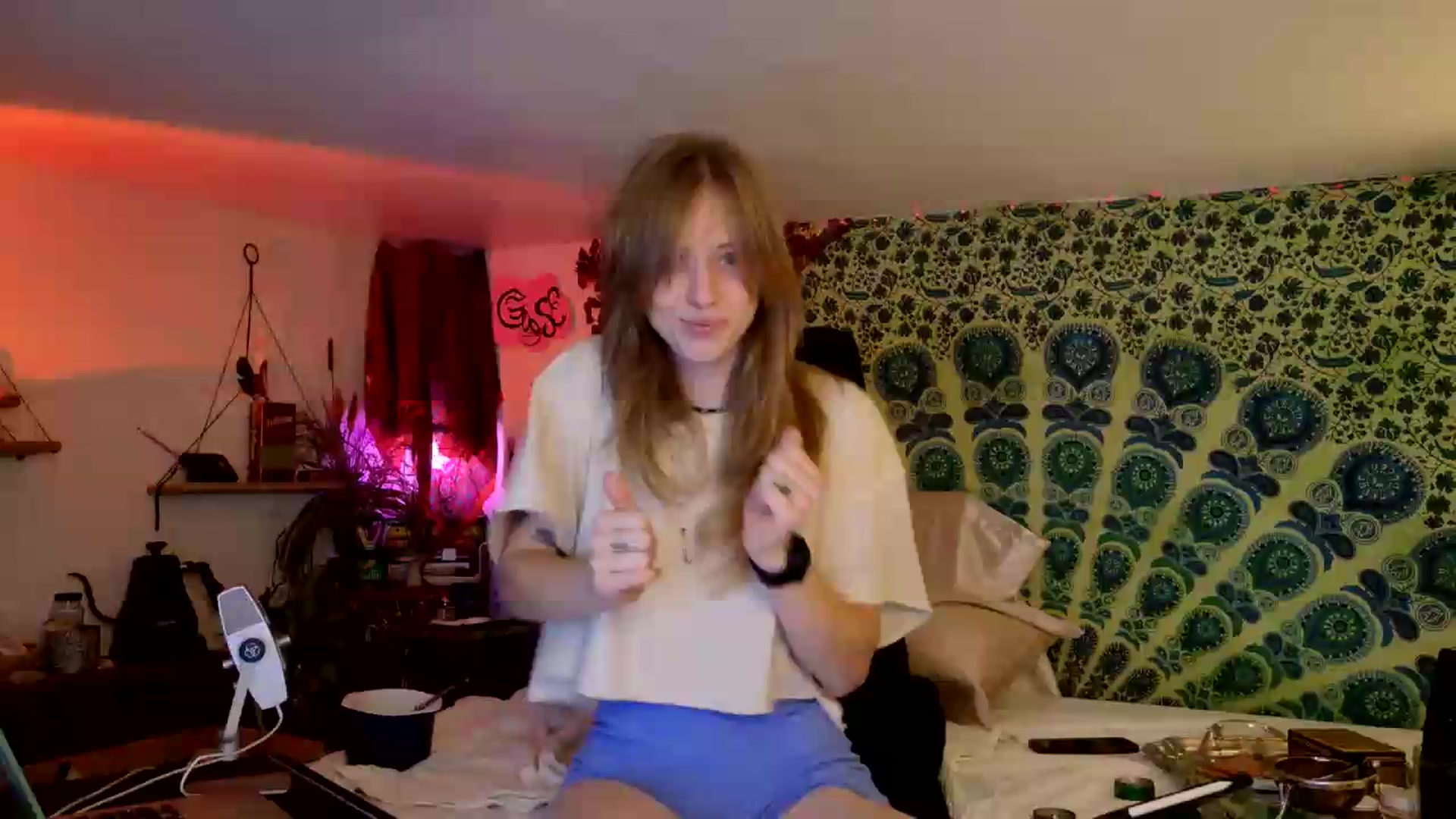 Gallery image thumbnail from ellispierce's myfreecams stream on, 07/09/2026, 10:06 image 4 of 20