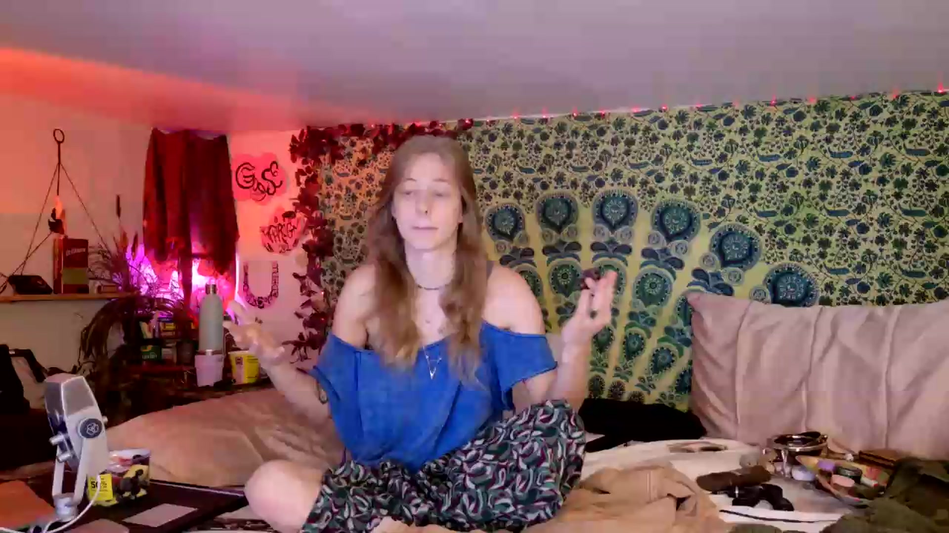 Gallery image thumbnail from ellispierce's myfreecams stream on, 07/17/2026, 09:37 image 2 of 20