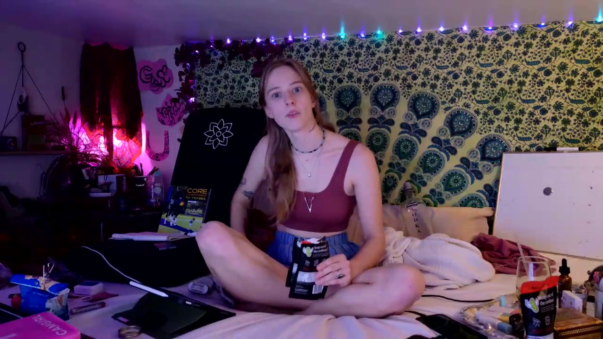 Gallery image thumbnail from ellispierce's myfreecams stream on, 08/16/2026, 09:17 image 4 of 20