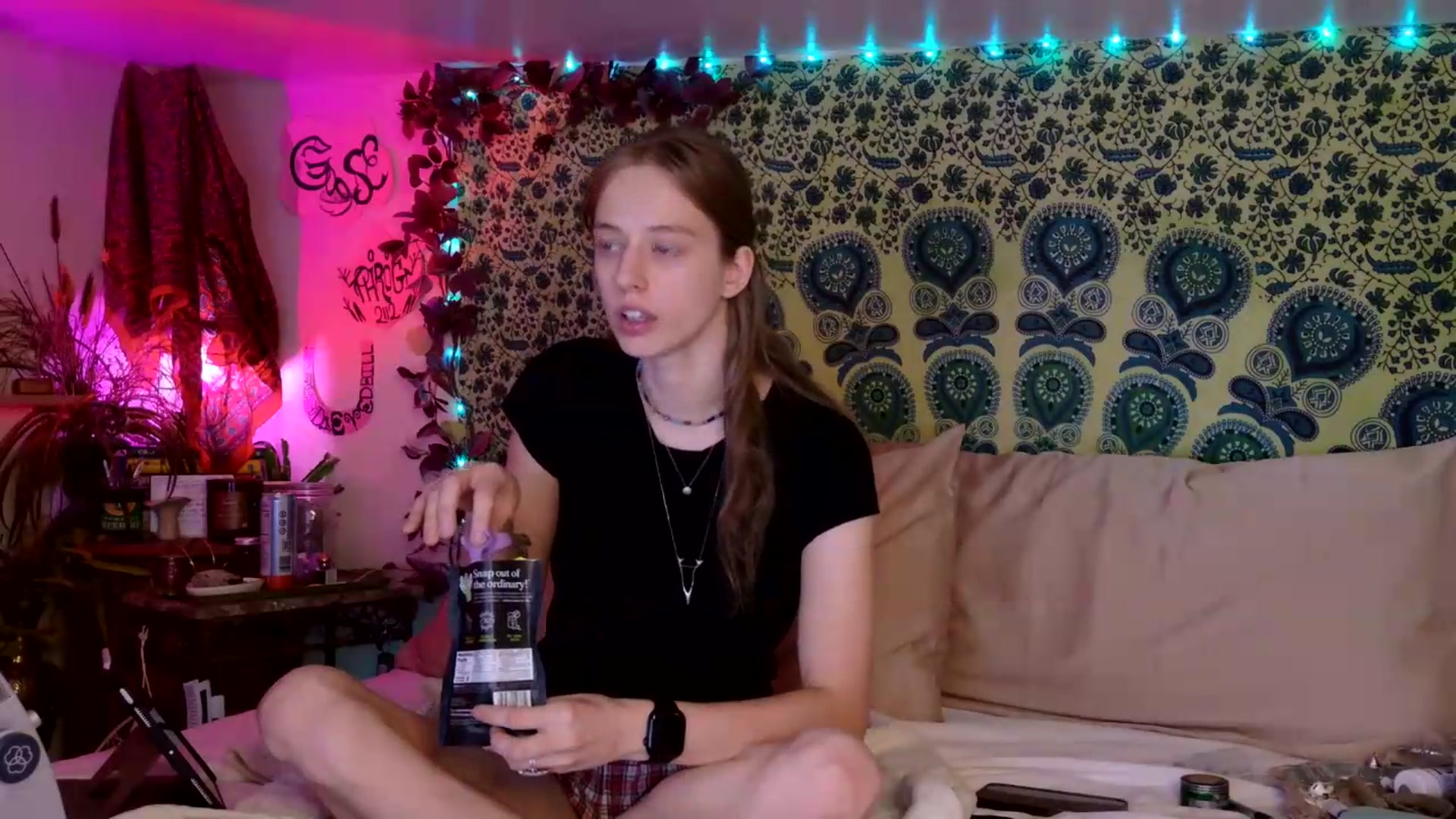 Gallery image thumbnail from ellispierce's myfreecams stream on, 08/30/2026, 09:06 image 2 of 20