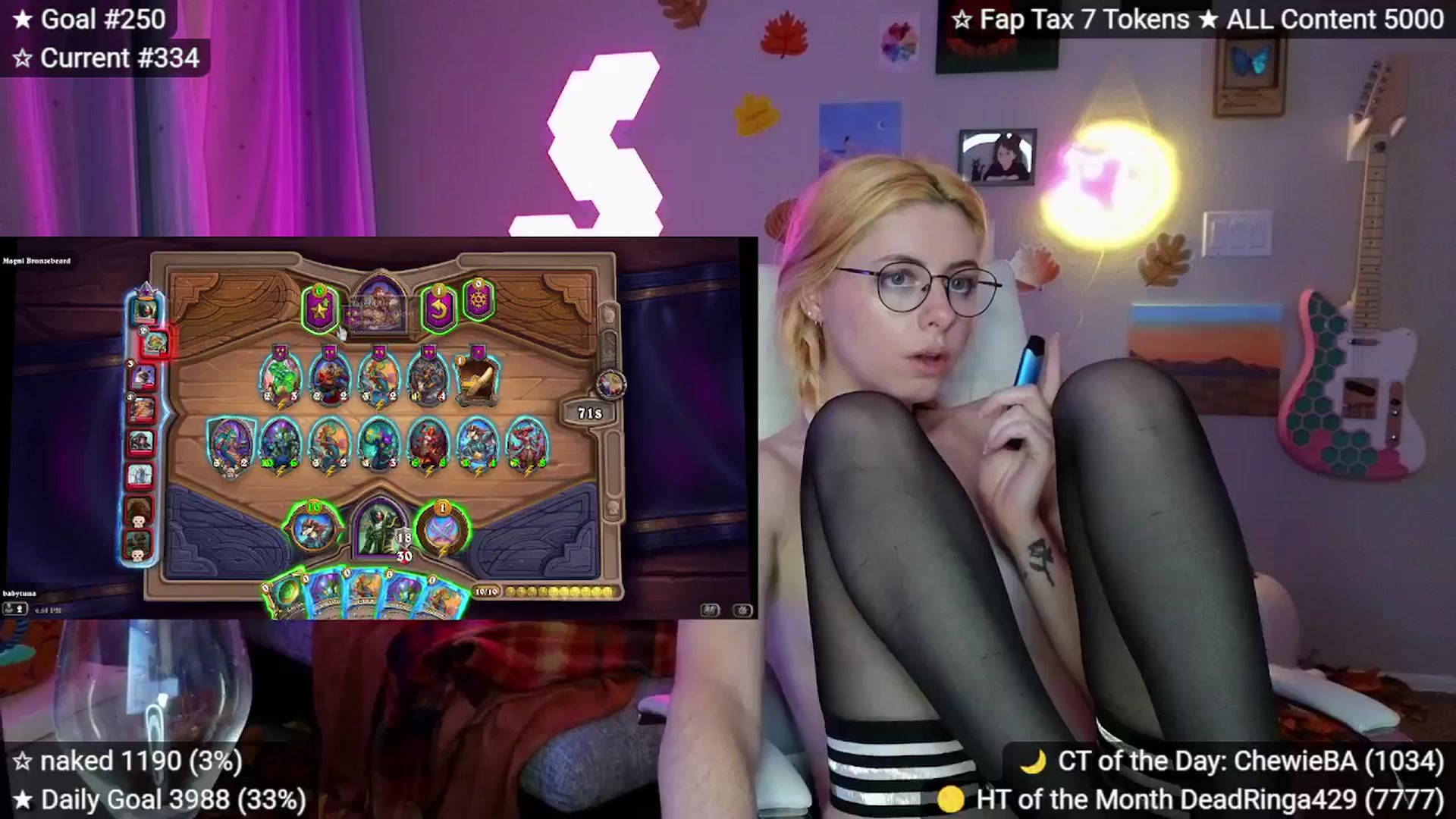 Gallery image thumbnail from elunaxc's myfreecams stream on, 11/24/2025, 04:09 image 14 of 20