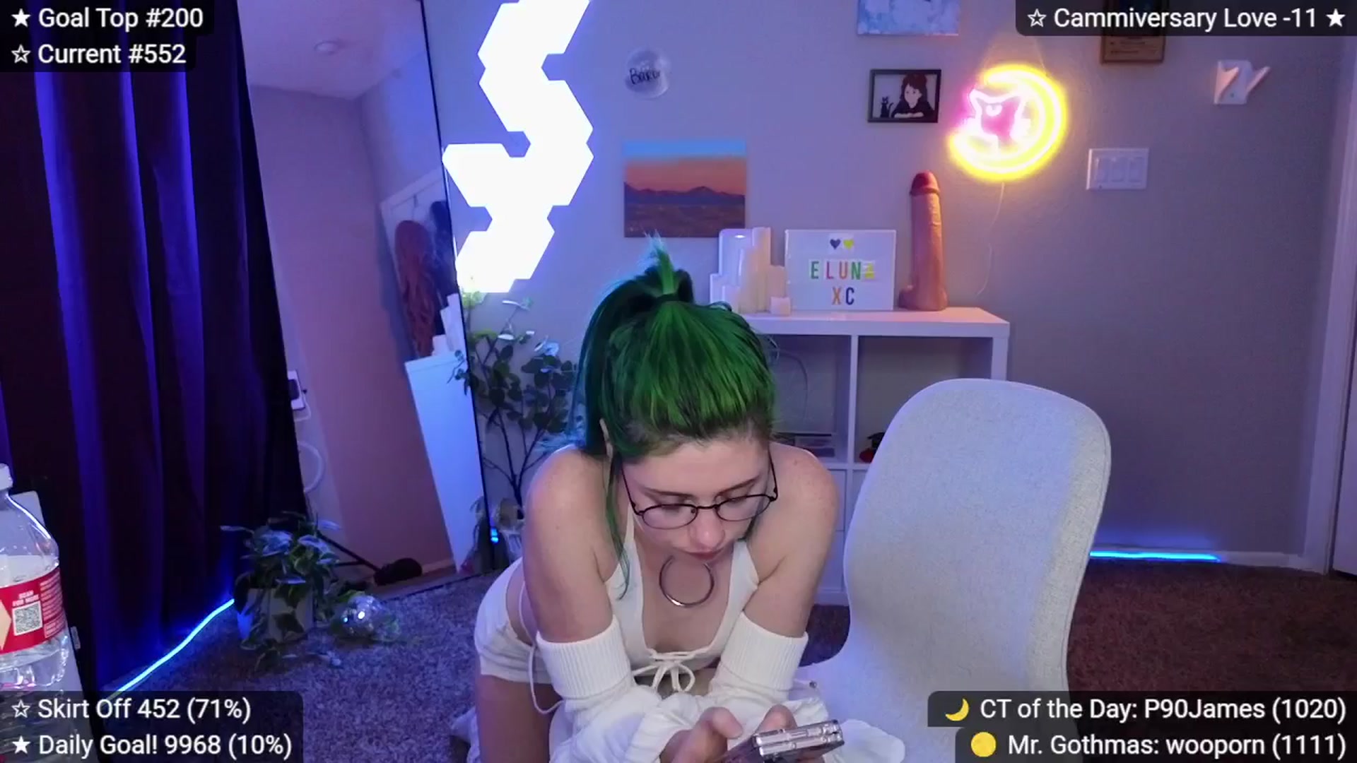 Gallery image thumbnail from elunaxc's myfreecams stream on, 01/10/2026, 05:16 image 4 of 20