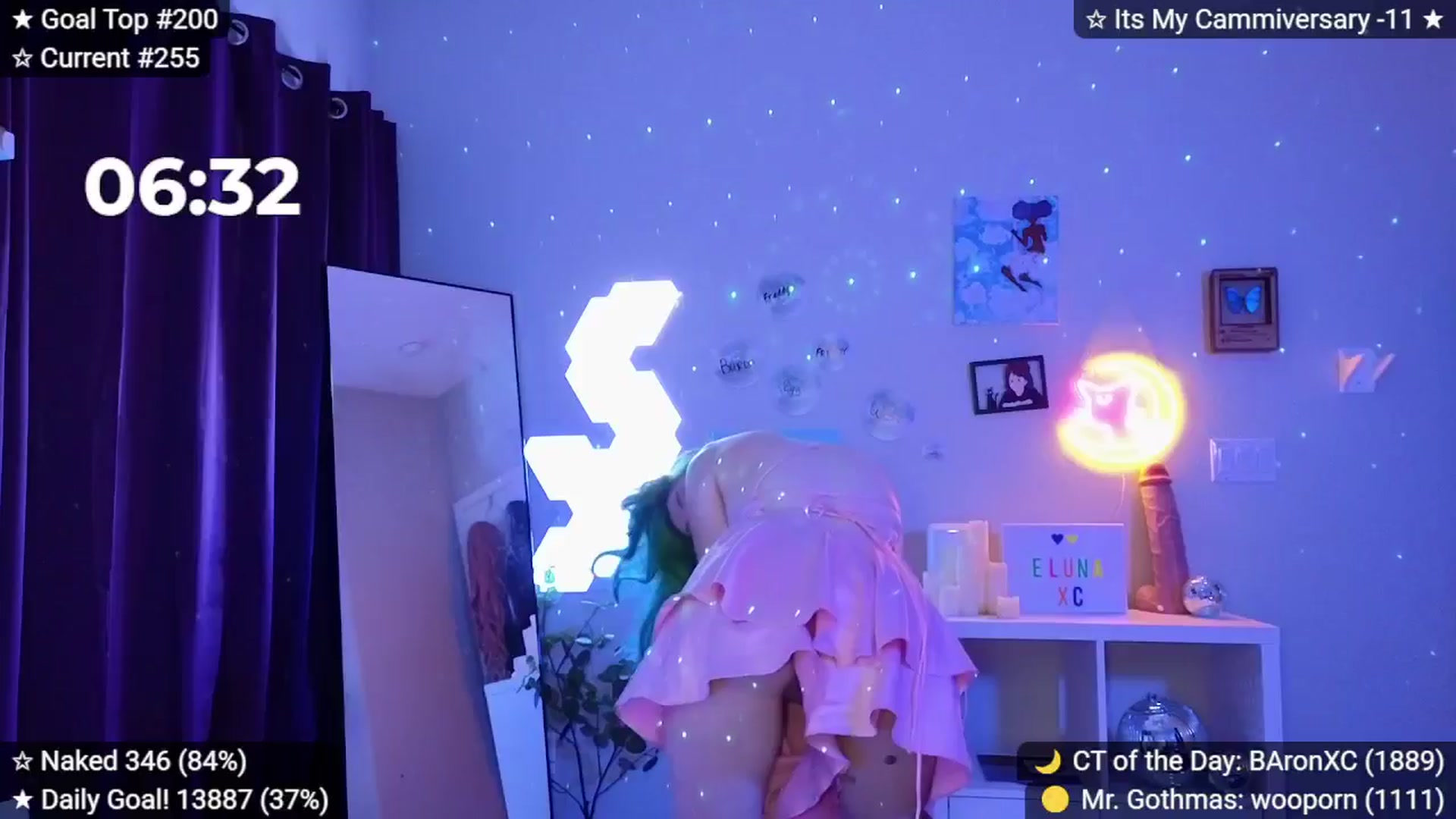 Gallery image thumbnail from elunaxc's myfreecams stream on, 01/11/2026, 24:01 image 19 of 20
