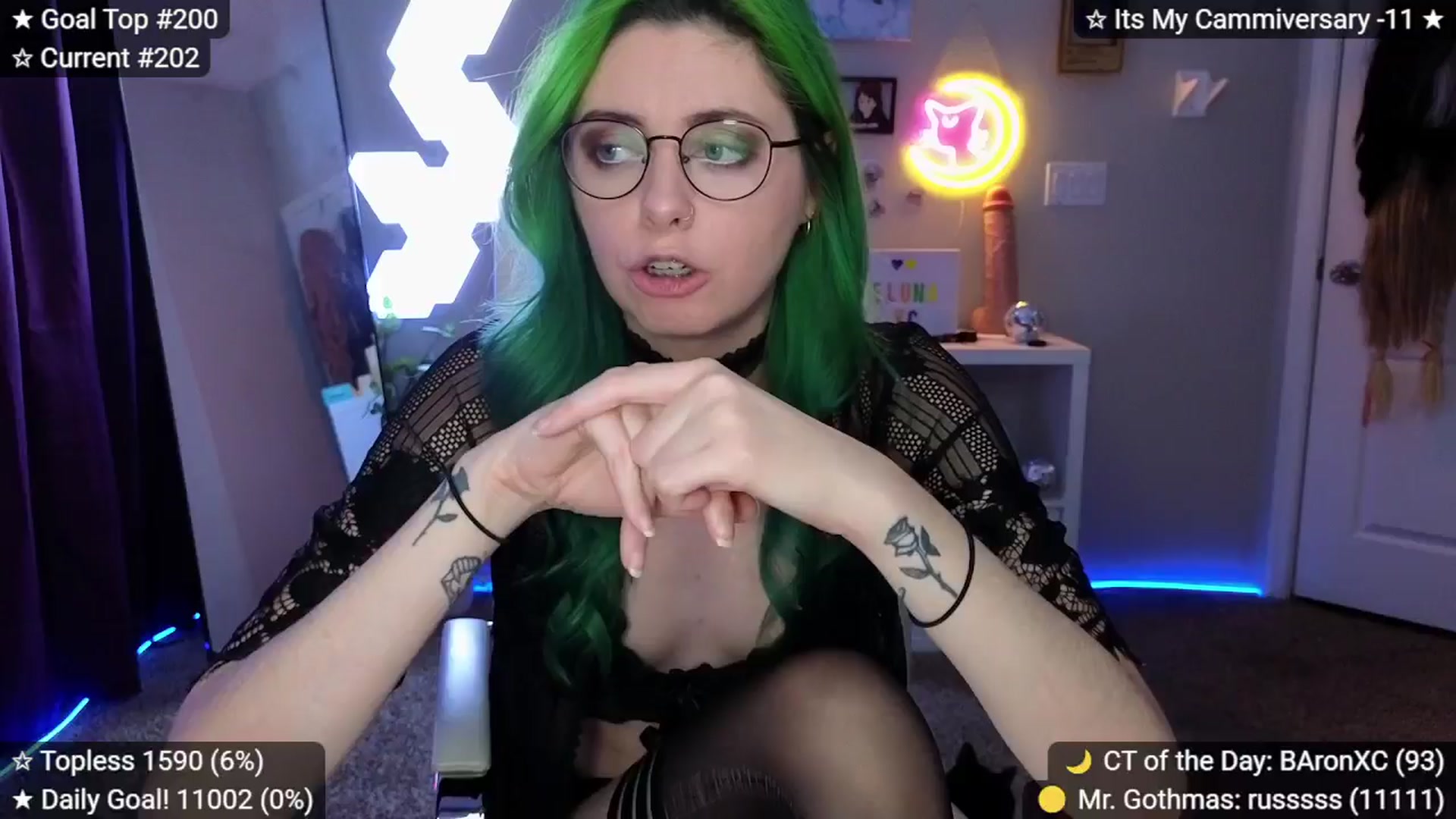 Gallery image thumbnail from elunaxc's myfreecams stream on, 01/18/2026, 04:09 image 4 of 20