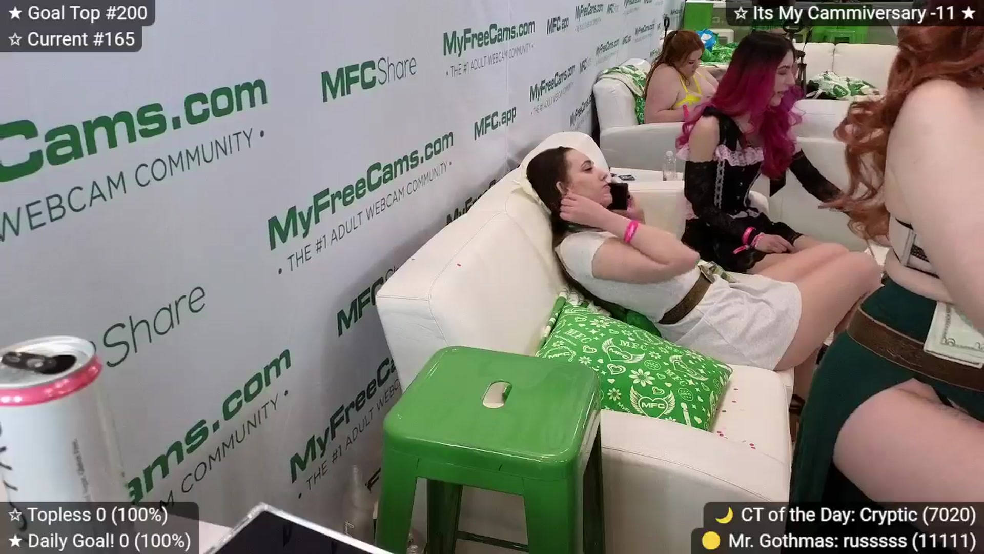 Gallery image thumbnail from elunaxc's myfreecams stream on, 01/23/2026, 03:55 image 19 of 20