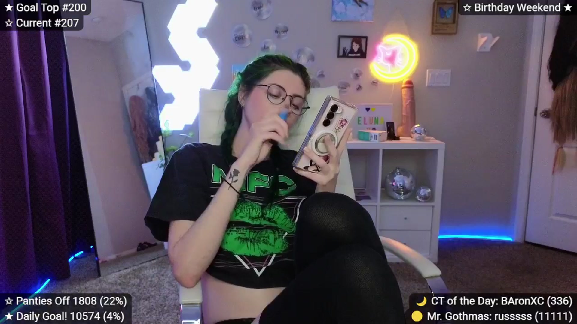 Gallery image thumbnail from elunaxc's myfreecams stream on, 01/31/2026, 03:42 image 6 of 20