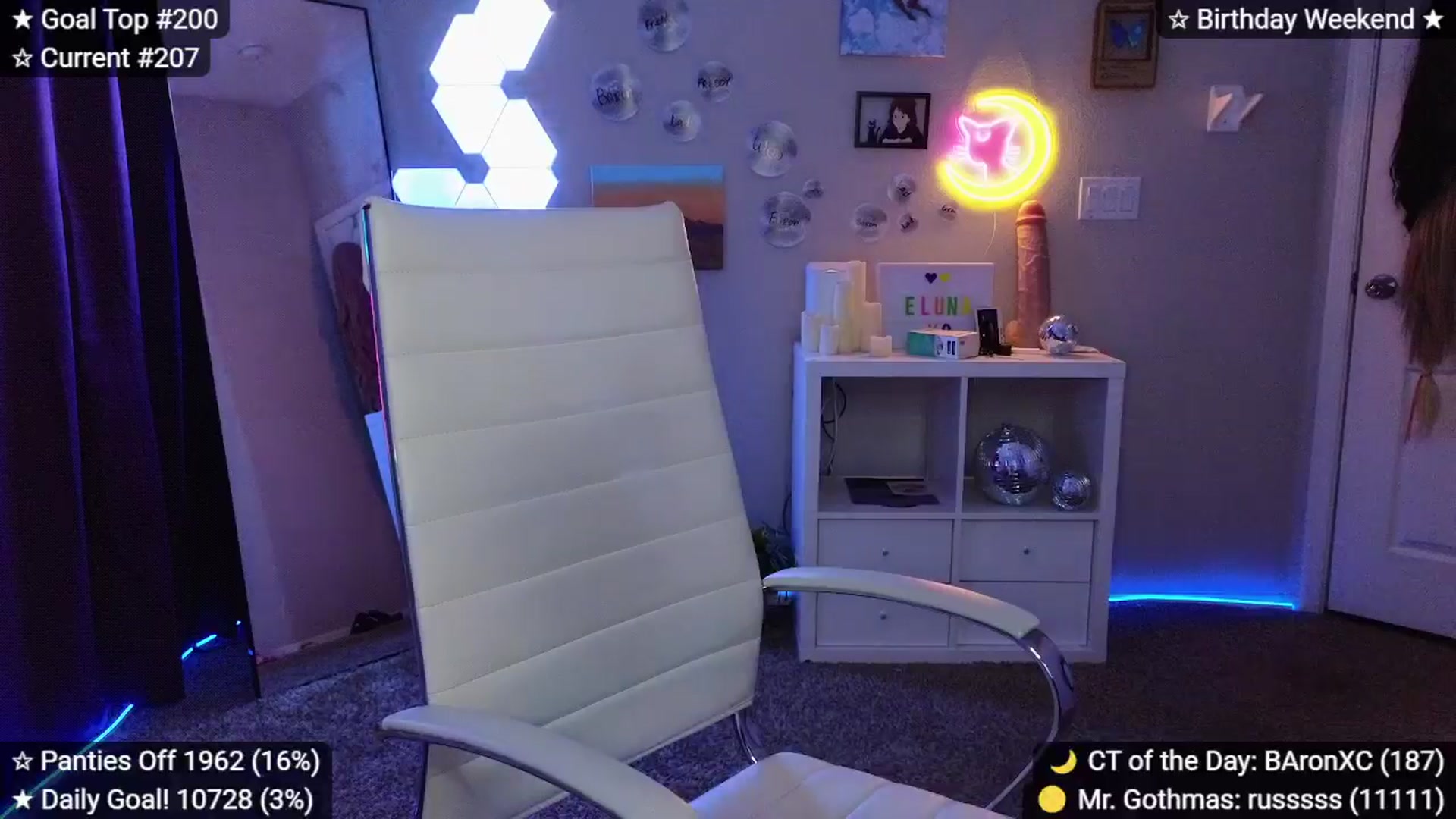 Gallery image thumbnail from elunaxc's myfreecams stream on, 01/31/2026, 03:42 image 5 of 20