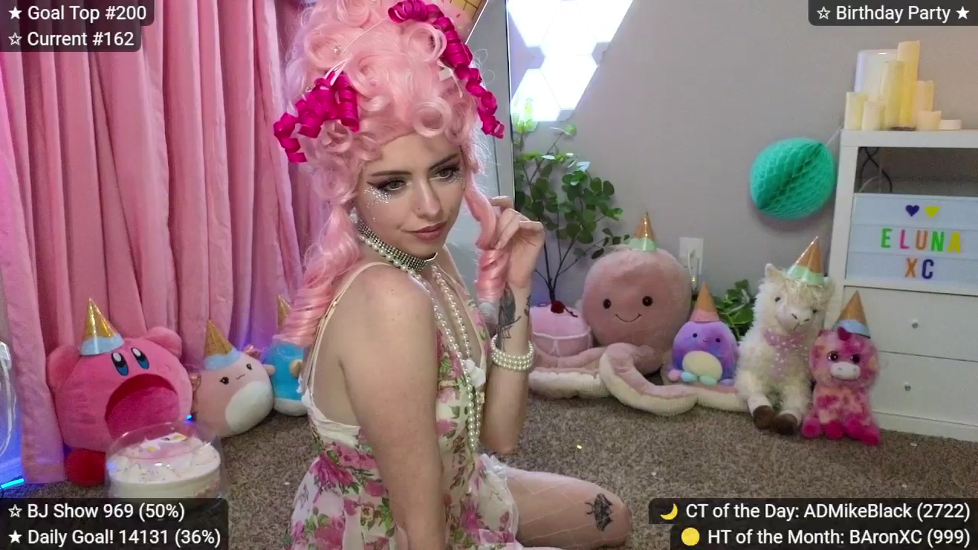 Gallery image thumbnail from elunaxc's myfreecams stream on, 02/02/2026, 02:29 image 9 of 20