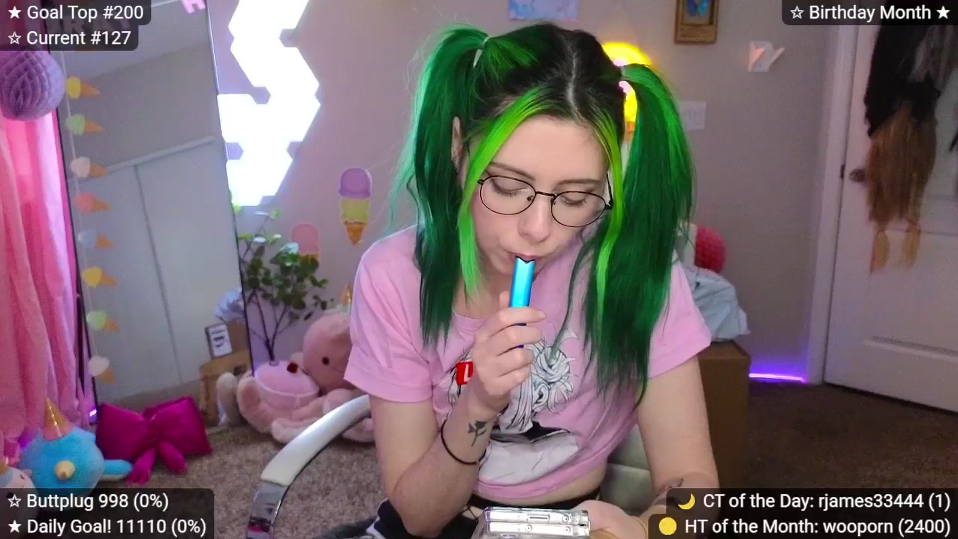 Gallery image thumbnail from elunaxc's myfreecams stream on, 02/08/2026, 03:28 image 4 of 20