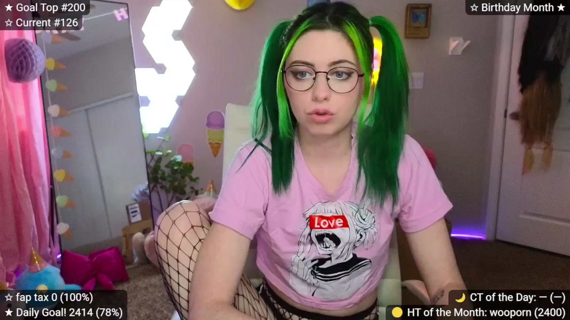 Gallery image thumbnail from elunaxc's myfreecams stream on, 02/08/2026, 03:28 image 1 of 20