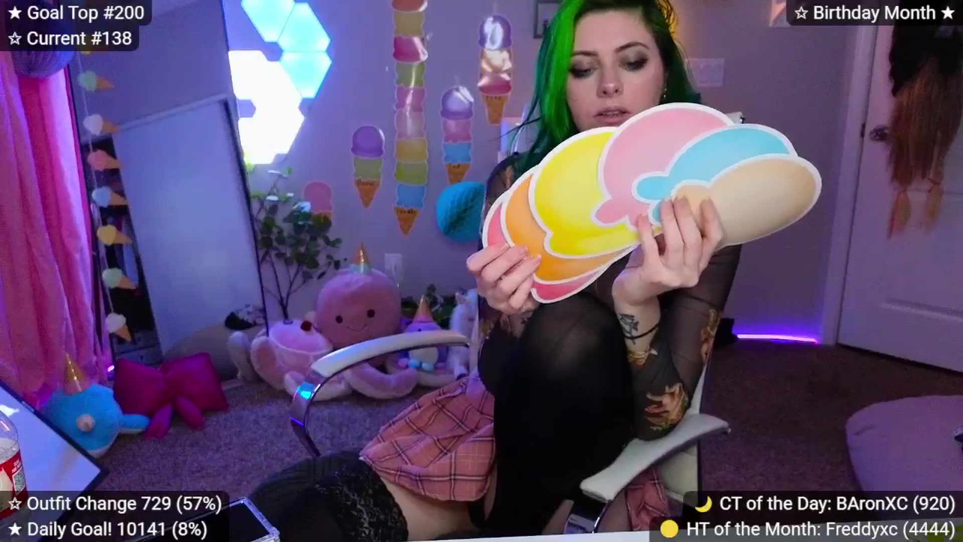 Gallery image thumbnail from elunaxc's myfreecams stream on, 02/14/2026, 03:08 image 4 of 20