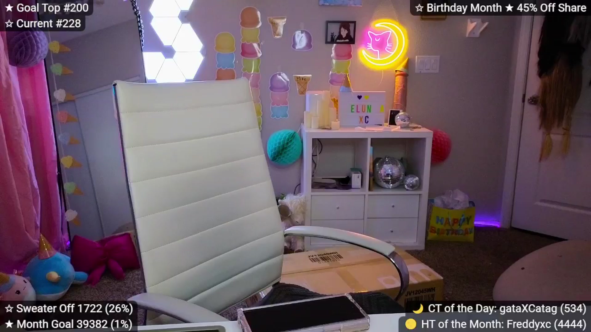Gallery image thumbnail from elunaxc's myfreecams stream on, 02/28/2026, 04:26 image 5 of 20