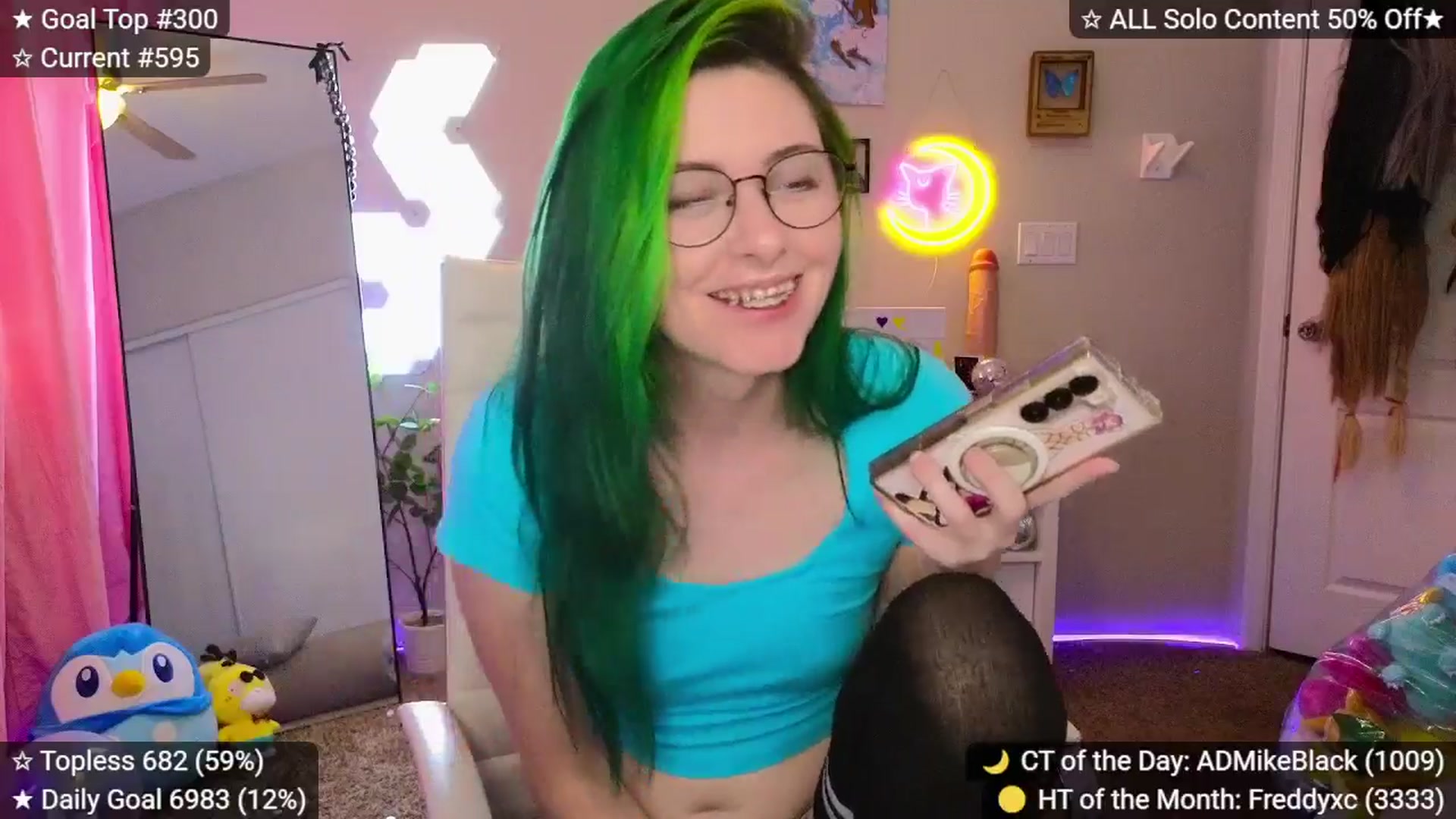 Gallery image thumbnail from elunaxc's myfreecams stream on, 03/15/2026, 24:36 image 2 of 20