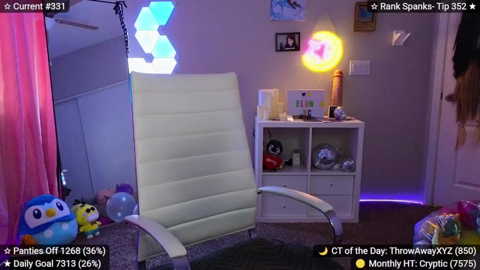 Gallery image thumbnail from elunaxc's myfreecams stream on, 03/29/2026, 02:07 image 18 of 20