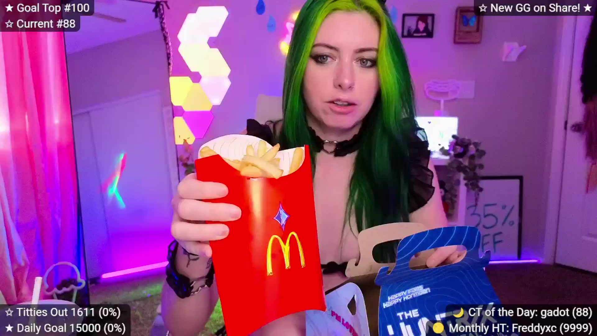 Gallery image thumbnail from elunaxc's myfreecams stream on, 04/05/2026, 01:40 image 1 of 20