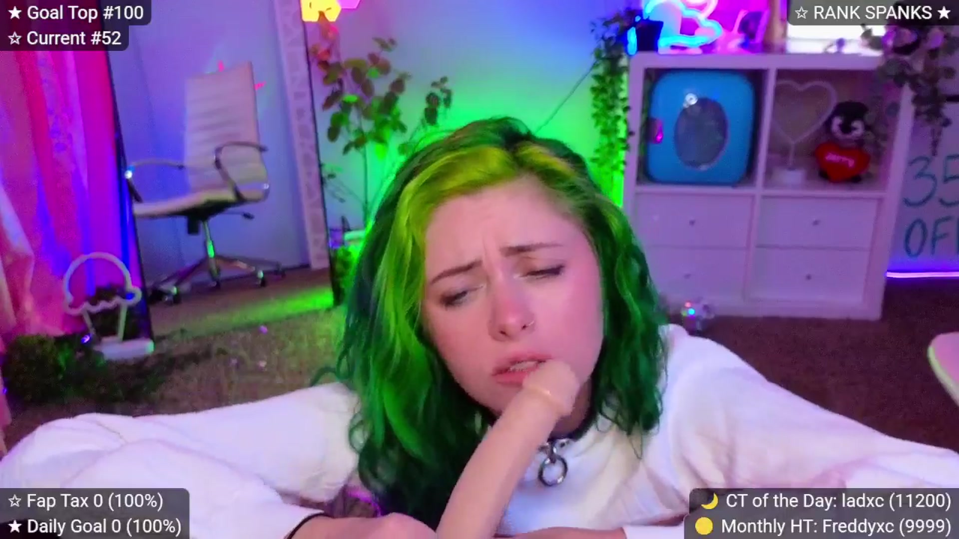 Gallery image thumbnail from elunaxc's myfreecams stream on, 04/06/2026, 02:31 image 18 of 20