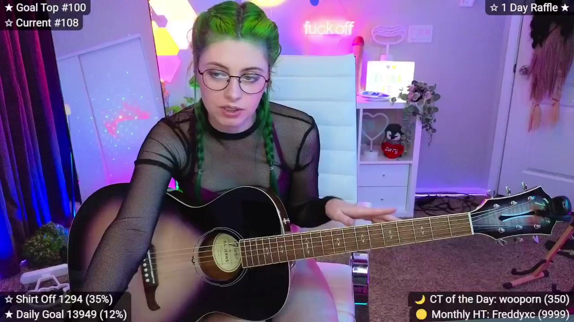 Gallery image thumbnail from elunaxc's myfreecams stream on, 04/18/2026, 21:40 image 1 of 20