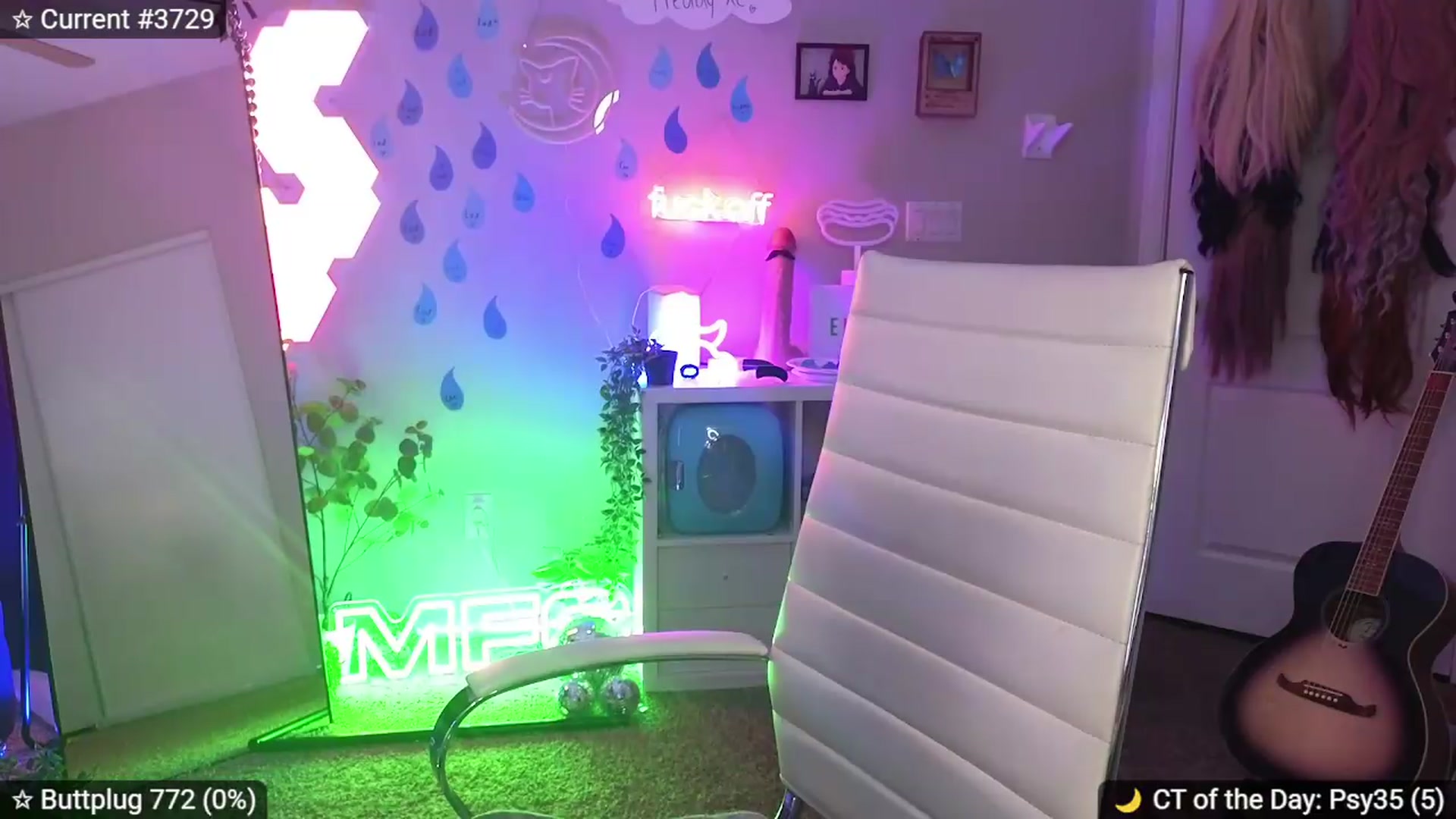 Gallery image thumbnail from elunaxc's myfreecams stream on, 05/09/2026, 03:49 image 2 of 20