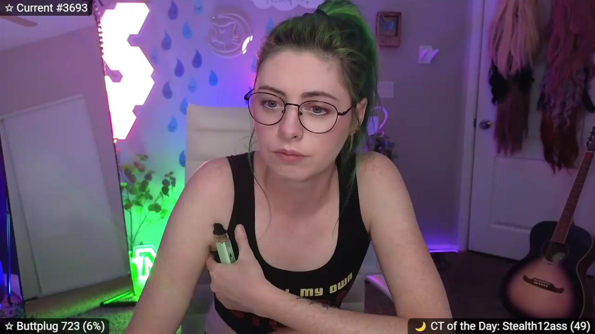 Gallery image thumbnail from elunaxc's myfreecams stream on, 05/09/2026, 03:49 image 3 of 20
