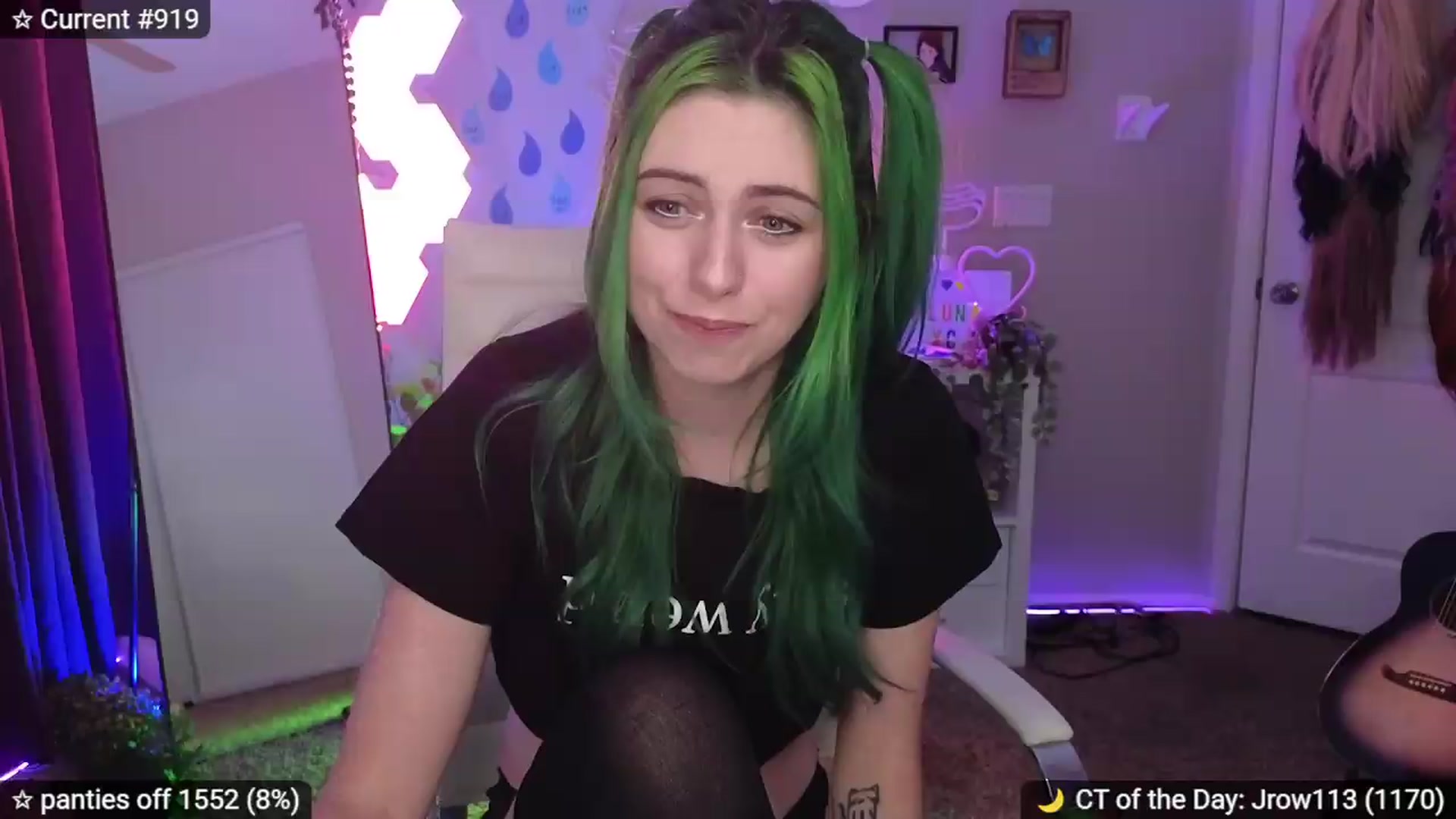 Gallery image thumbnail from elunaxc's myfreecams stream on, 05/16/2026, 24:01 image 15 of 20