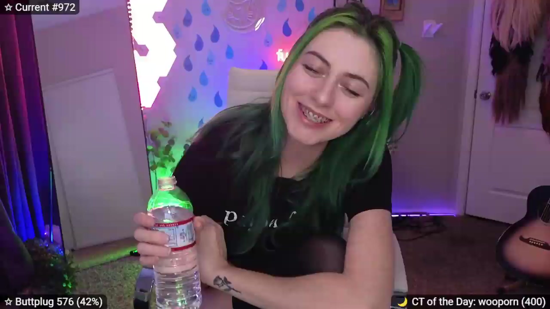 Gallery image thumbnail from elunaxc's myfreecams stream on, 05/16/2026, 24:01 image 1 of 20