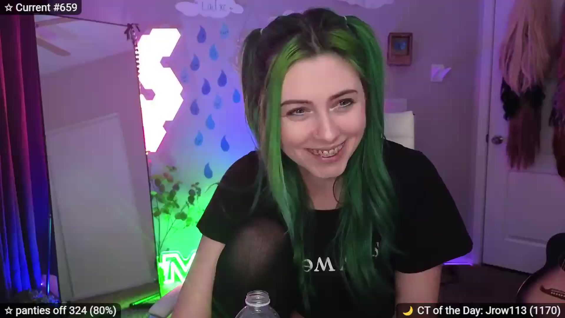 Gallery image thumbnail from elunaxc's myfreecams stream on, 05/16/2026, 01:52 image 7 of 20