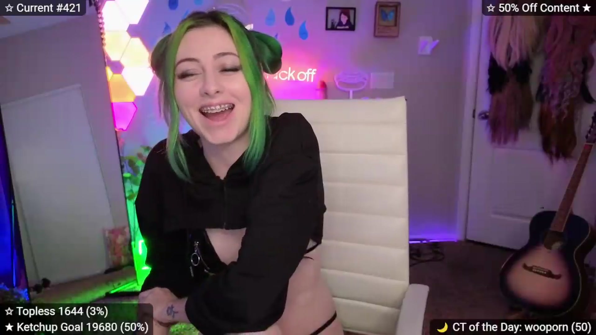 Gallery image thumbnail from elunaxc's myfreecams stream on, 05/30/2026, 01:51 image 3 of 20
