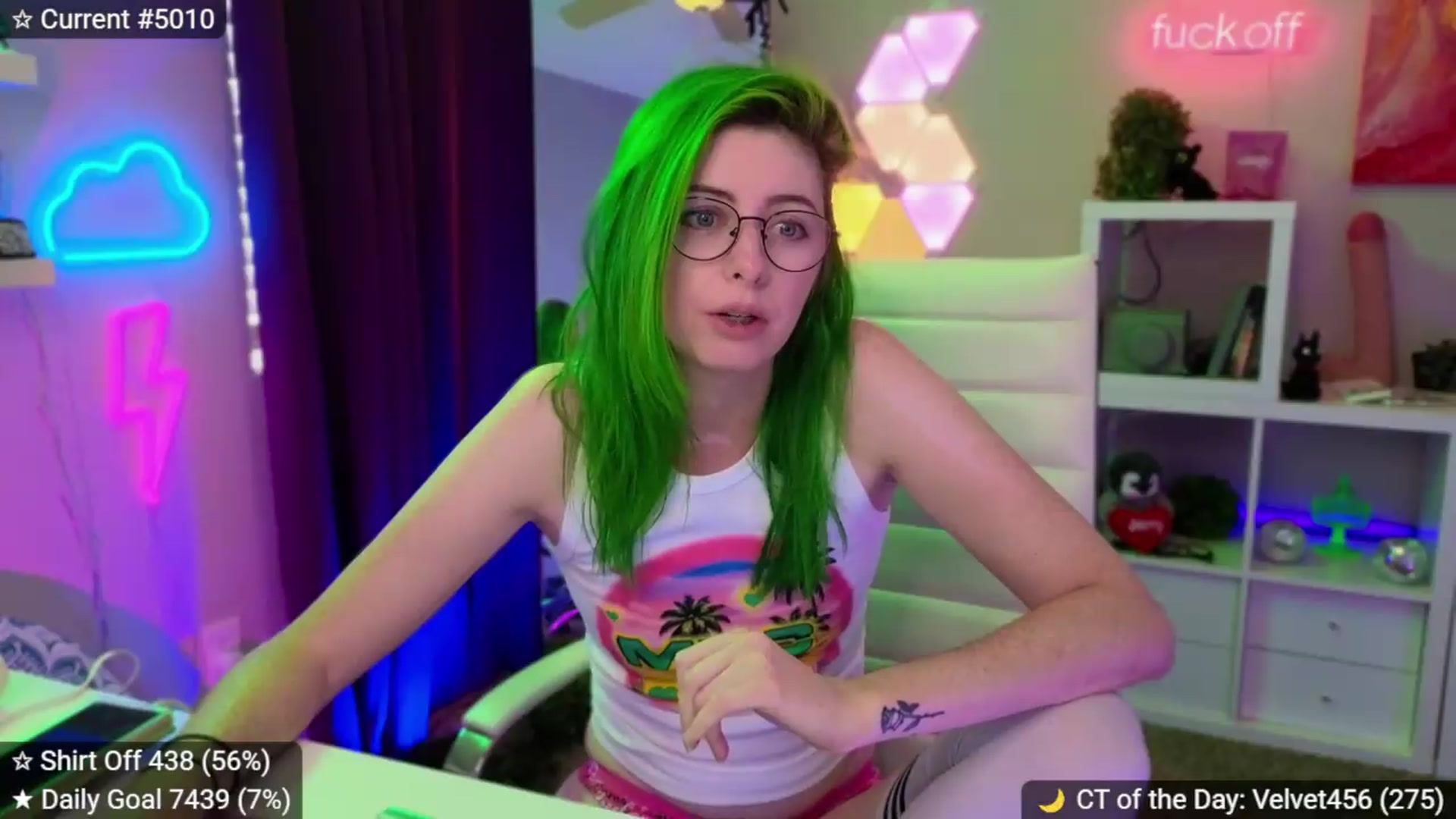 Gallery image thumbnail from elunaxc's myfreecams stream on, 06/06/2026, 03:48 image 4 of 20