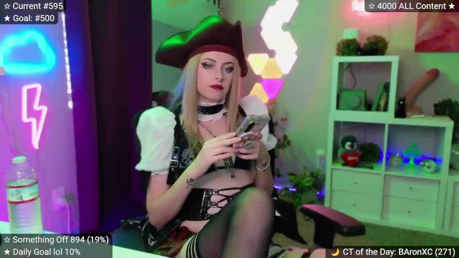 Gallery image thumbnail from elunaxc's myfreecams stream on, 06/22/2026, 24:01 image 8 of 20
