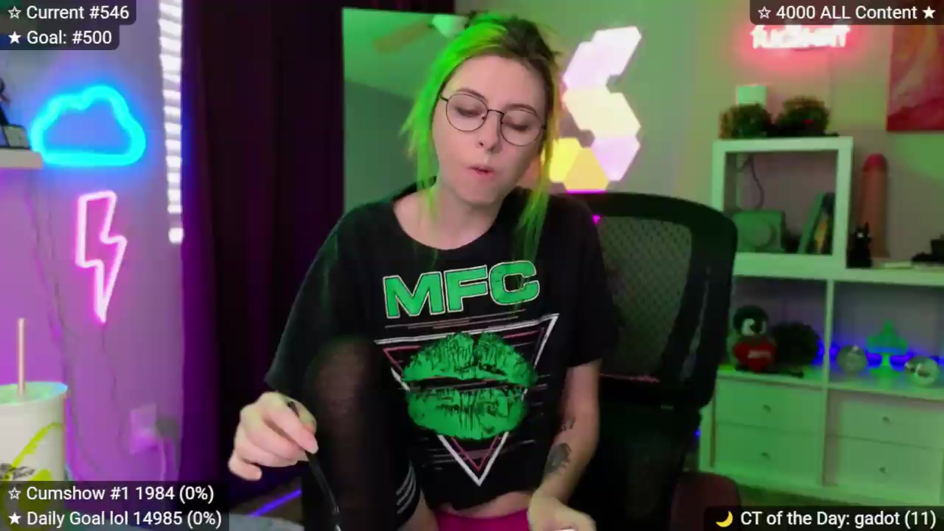 Gallery image thumbnail from elunaxc's myfreecams stream on, 06/28/2026, 03:56 image 1 of 20