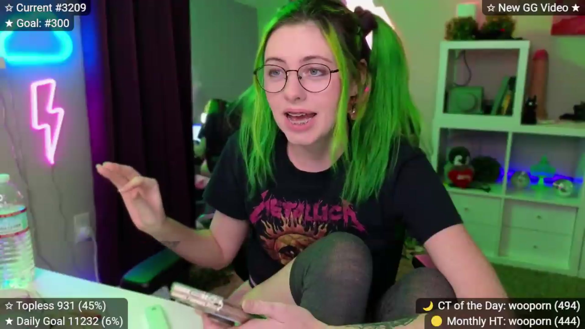 Gallery image thumbnail from elunaxc's myfreecams stream on, 07/04/2026, 03:19 image 12 of 20