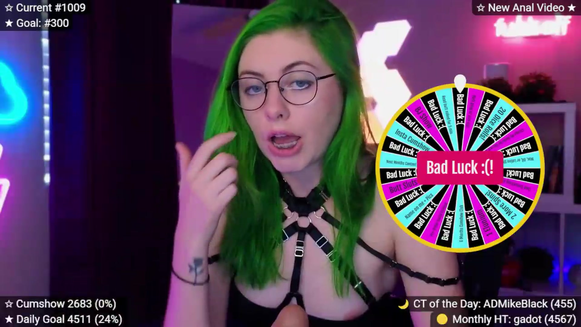 Gallery image thumbnail from elunaxc's myfreecams stream on, 07/18/2026, 01:44 image 8 of 20