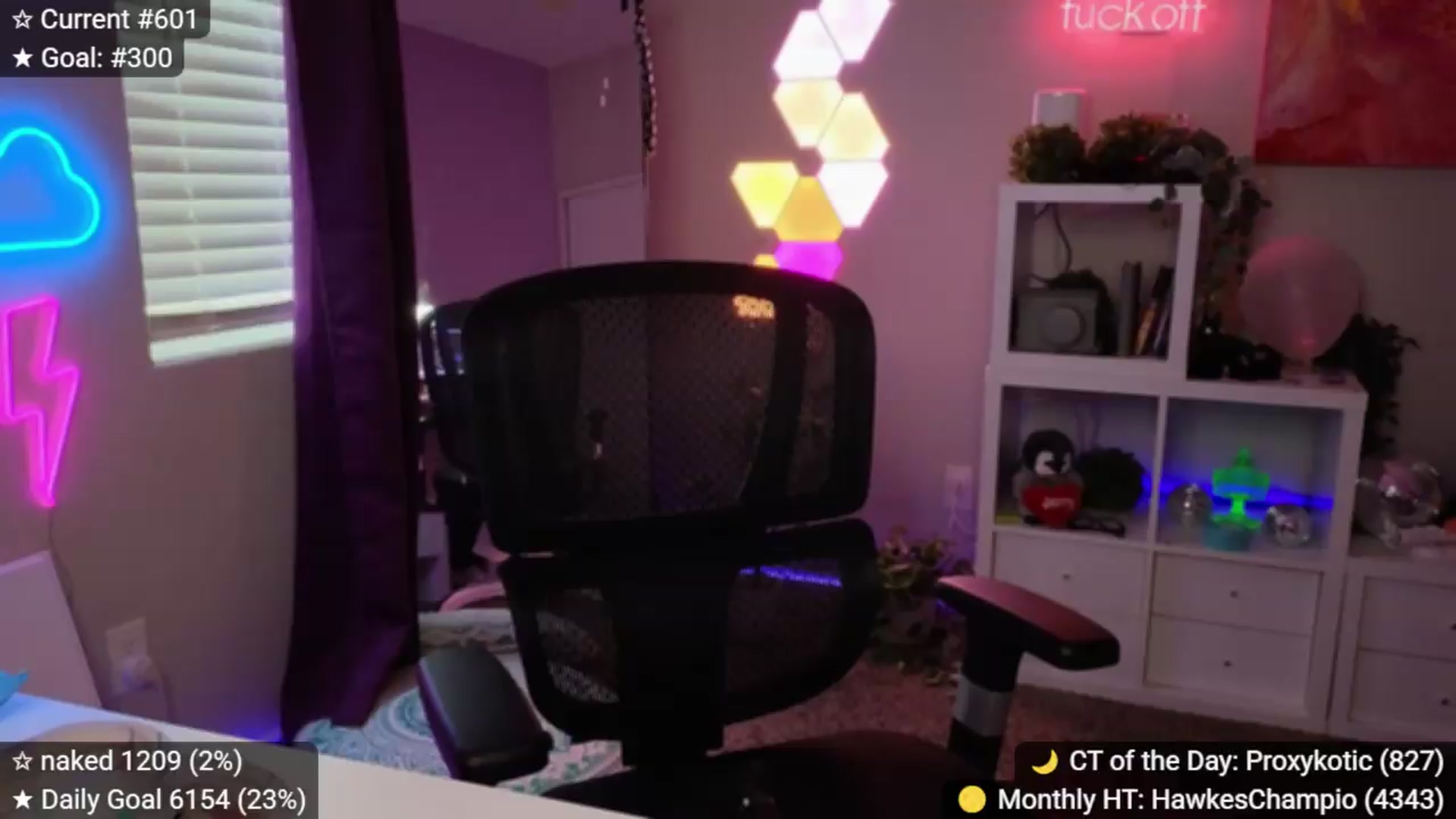Gallery image thumbnail from elunaxc's myfreecams stream on, 08/29/2026, 02:29 image 1 of 20
