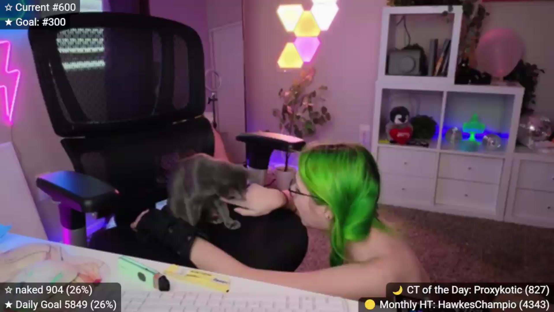 Gallery image thumbnail from elunaxc's myfreecams stream on, 08/29/2026, 02:29 image 3 of 20
