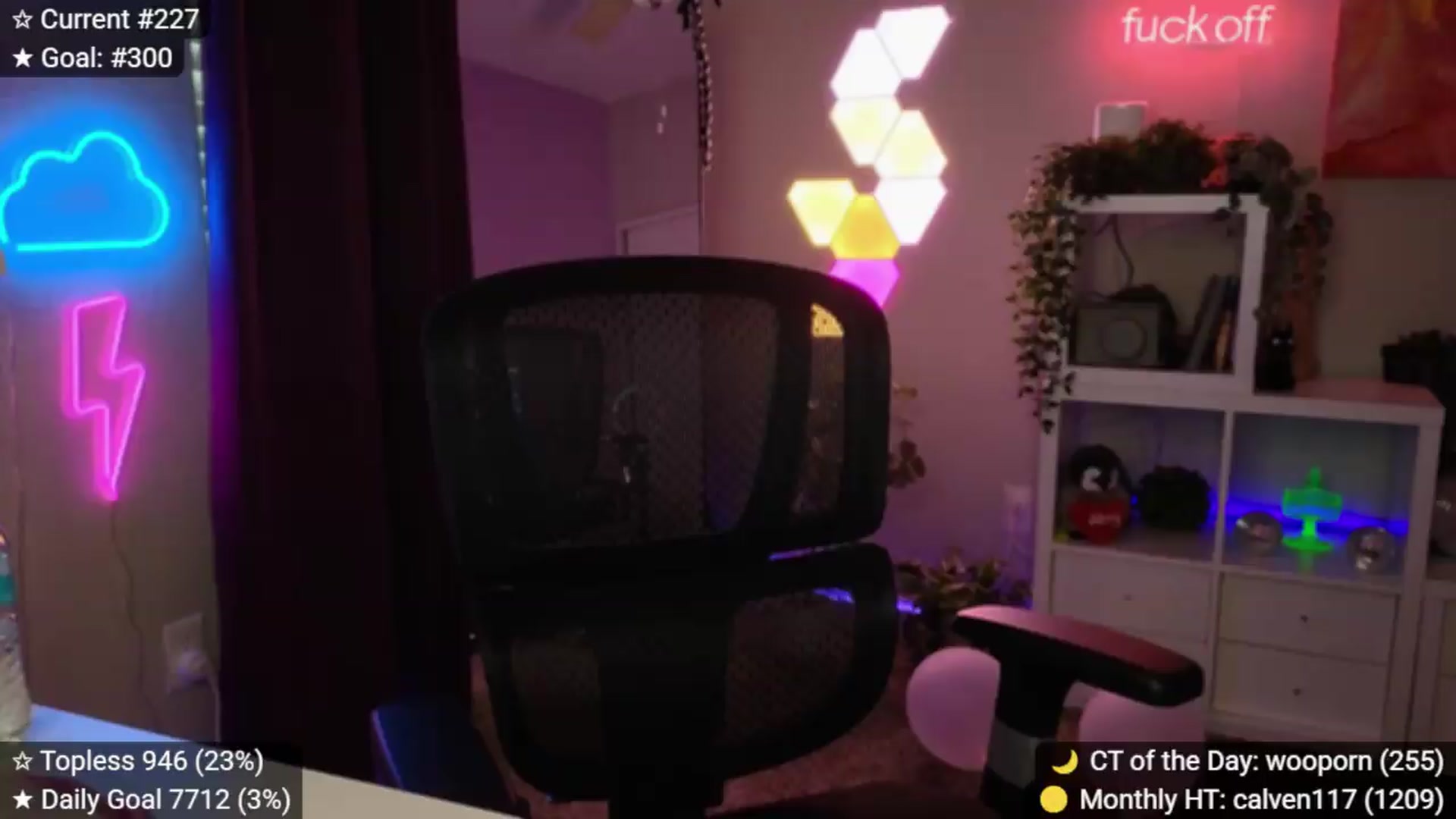 Gallery image thumbnail from elunaxc's myfreecams stream on, 09/07/2026, 24:01 image 16 of 20