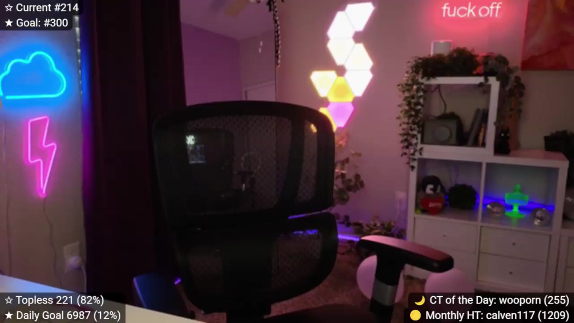Gallery image thumbnail from elunaxc's myfreecams stream on, 09/07/2026, 01:39 image 2 of 20