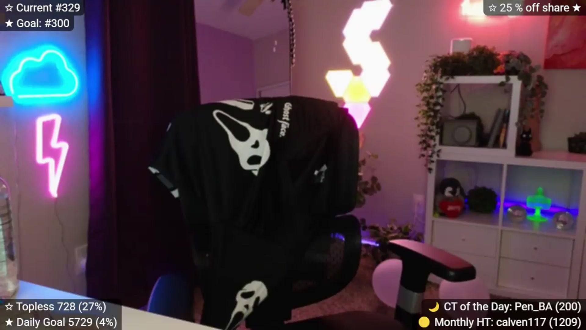 Gallery image thumbnail from elunaxc's myfreecams stream on, 09/11/2026, 01:41 image 3 of 20