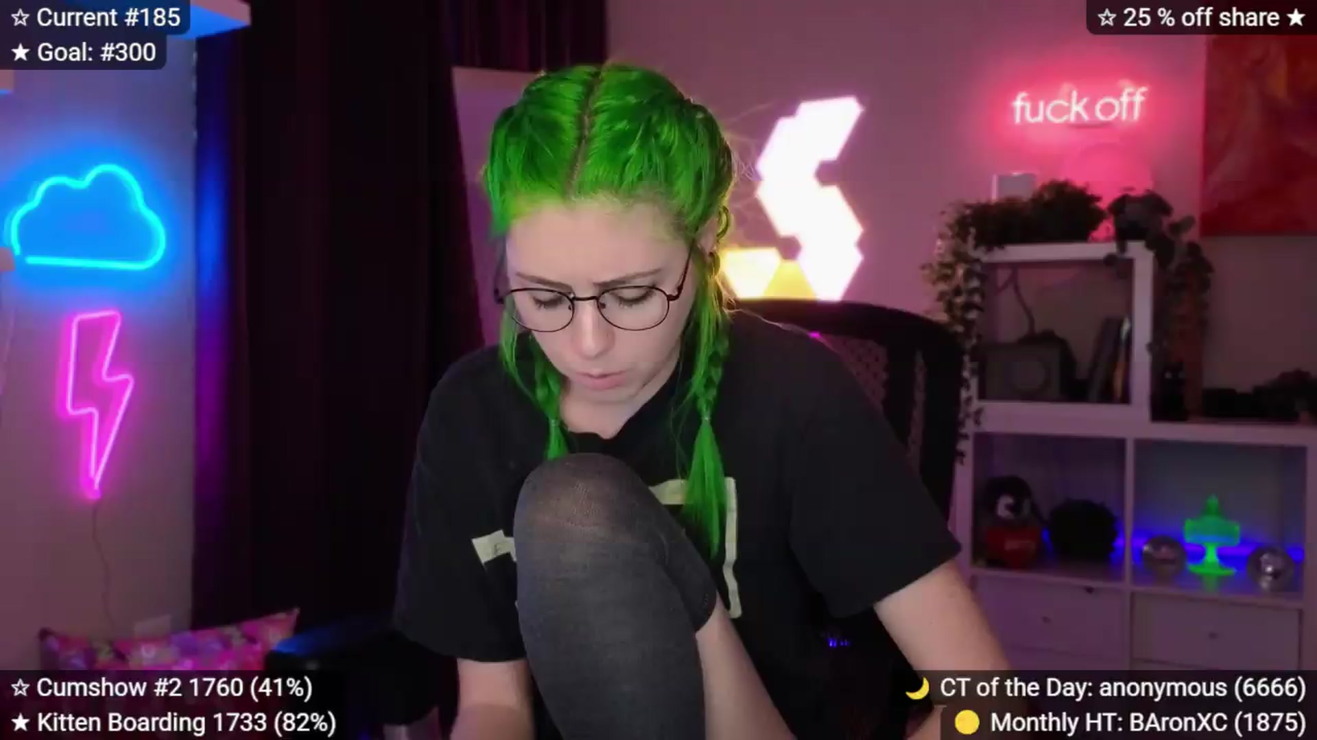 Gallery image thumbnail from elunaxc's myfreecams stream on, 09/14/2026, 02:25 image 7 of 20