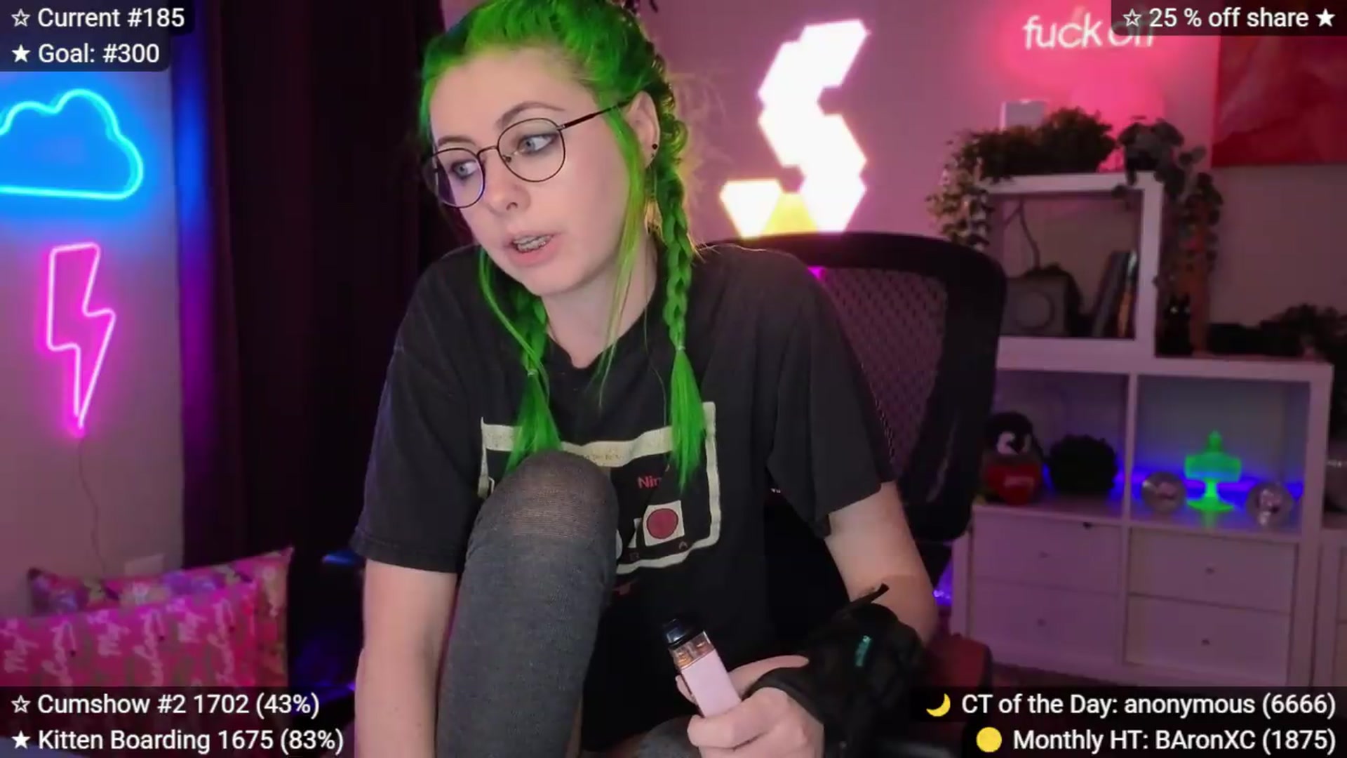 Gallery image thumbnail from elunaxc's myfreecams stream on, 09/14/2026, 02:25 image 20 of 20