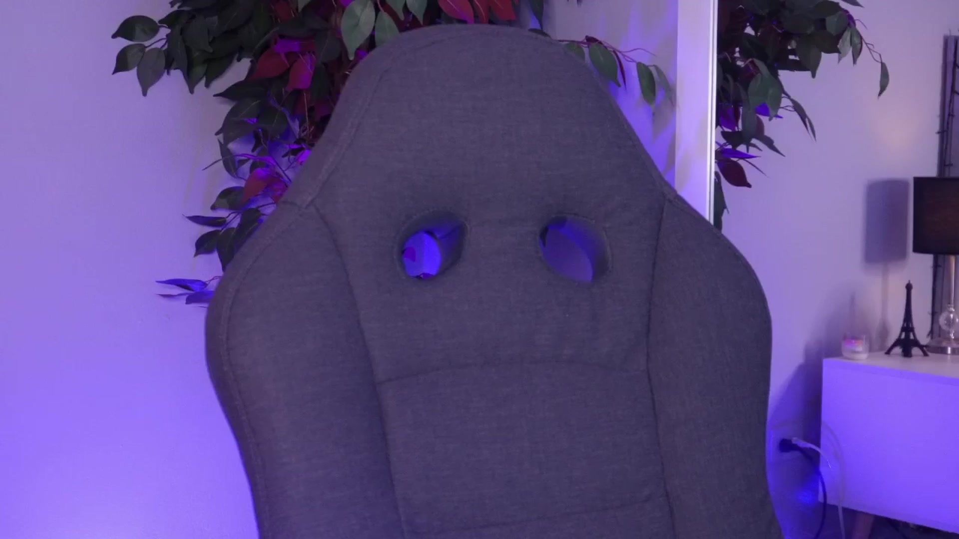 Gallery image thumbnail from emma_colucci's myfreecams stream on, 01/12/2025, 21:38 image 4 of 20