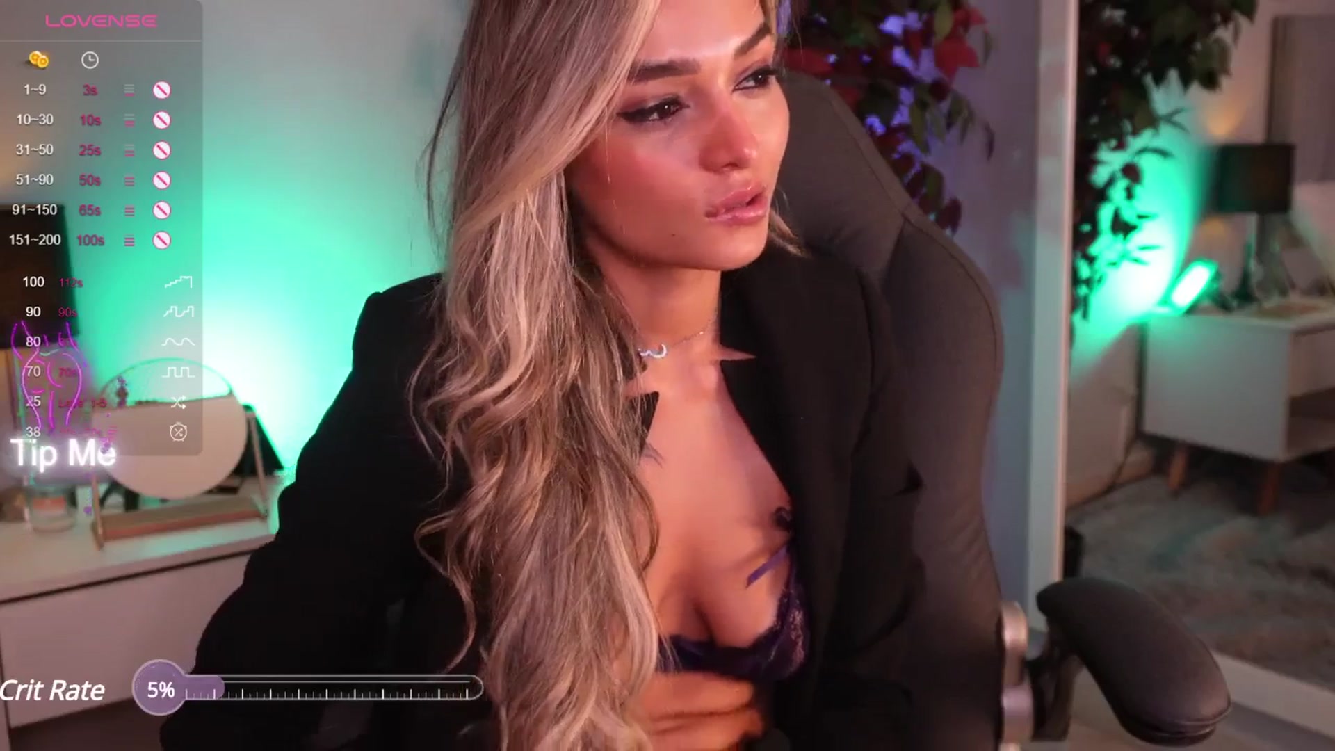 Gallery image thumbnail from emma_colucci's myfreecams stream on, 05/09/2025, 01:10 image 7 of 20