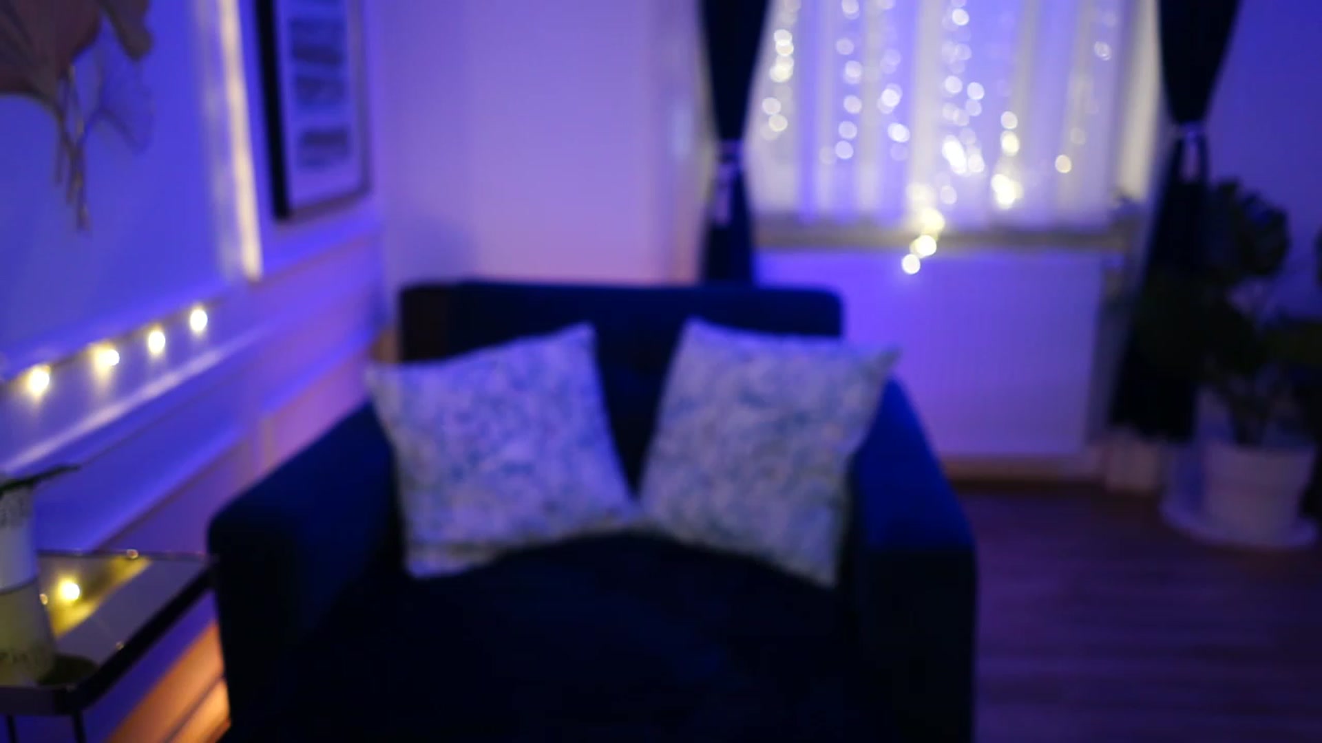 Gallery image thumbnail from emma_ruby's myfreecams stream on, 11/24/2022, 18:45 image 7 of 20