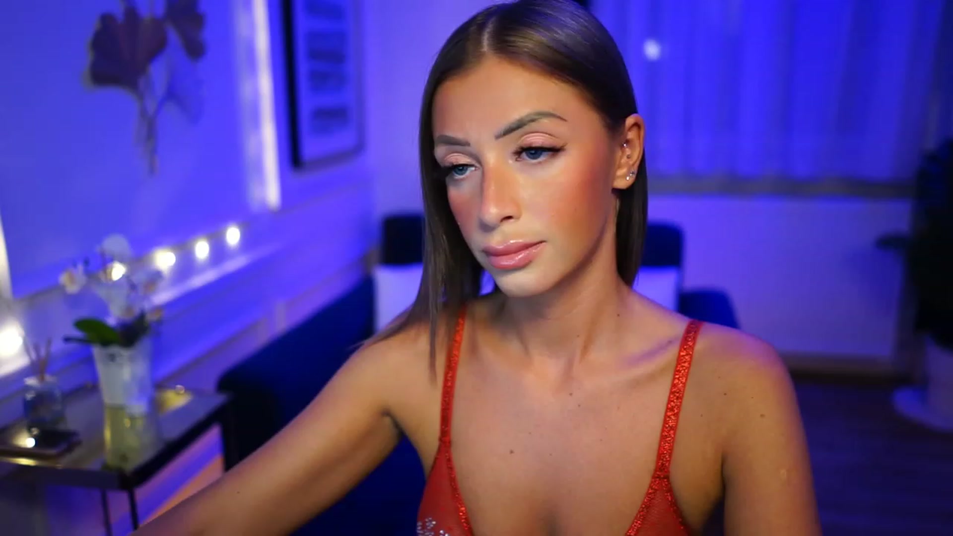 Gallery image thumbnail from emma_ruby's myfreecams stream on, 12/07/2022, 18:39 image 19 of 20